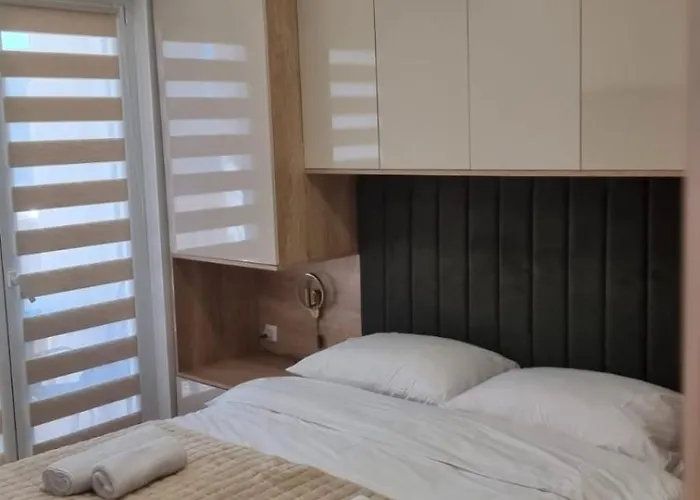 Magnat Lux Sa Garazom Апартаменты *