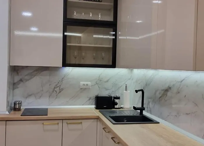 Magnat Lux Sa Garazom * Златибор