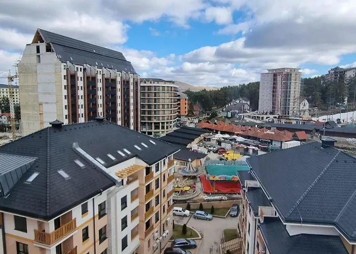 Magnat Lux Sa Garazom Апартаменты